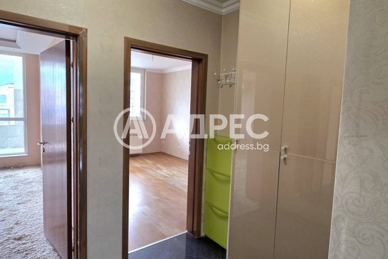 Тристаен апартамент, София, Витоша, 696892, Снимка 2