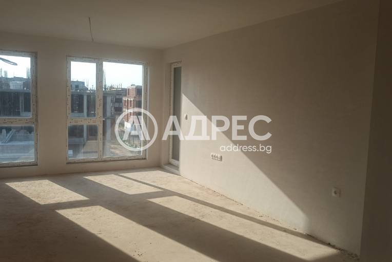 Двустаен апартамент, Пловдив, Остромила, 661893, Снимка 1