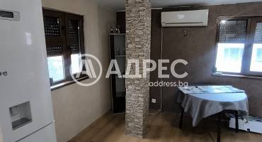 Тристаен апартамент, Бургас, Център, 664893, Снимка 2