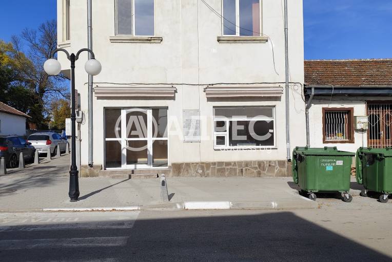 Къща/Вила, Пордим, 673894, Снимка 2