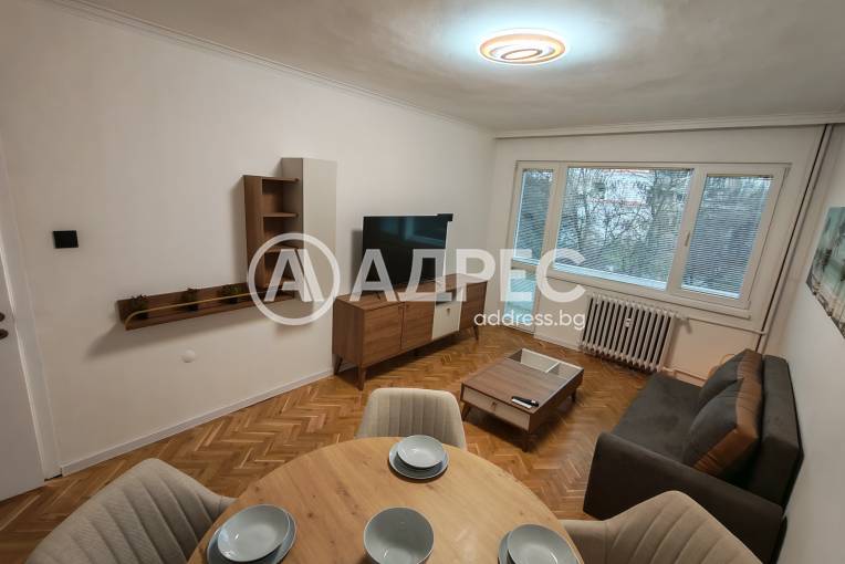 Двустаен апартамент, София, Гоце Делчев, 677894, Снимка 2