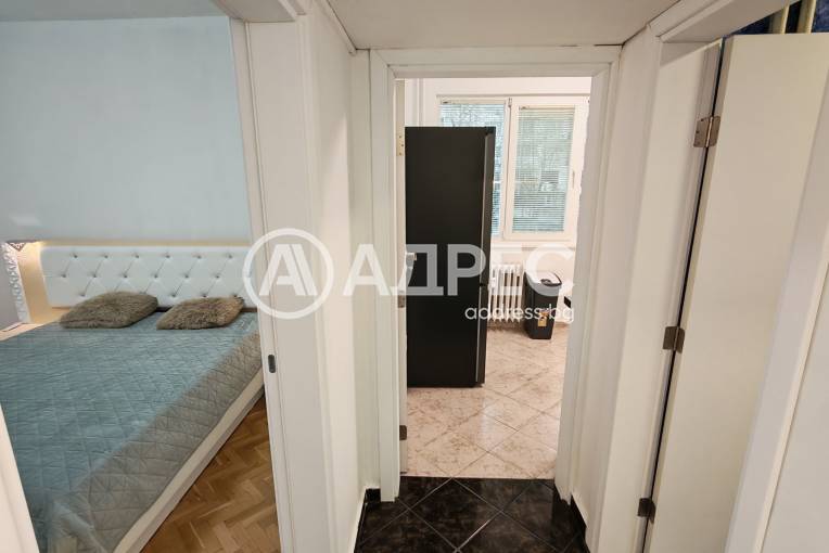 Двустаен апартамент, София, Гоце Делчев, 677894, Снимка 9