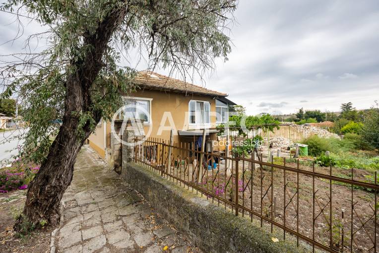 Къща/Вила, Генерал Киселово, 667895, Снимка 2