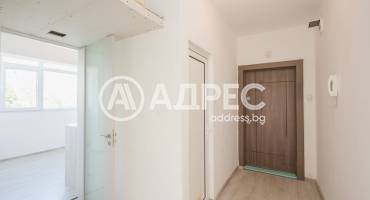 Тристаен апартамент, Варна, Базар "Левски", 697895, Снимка 20