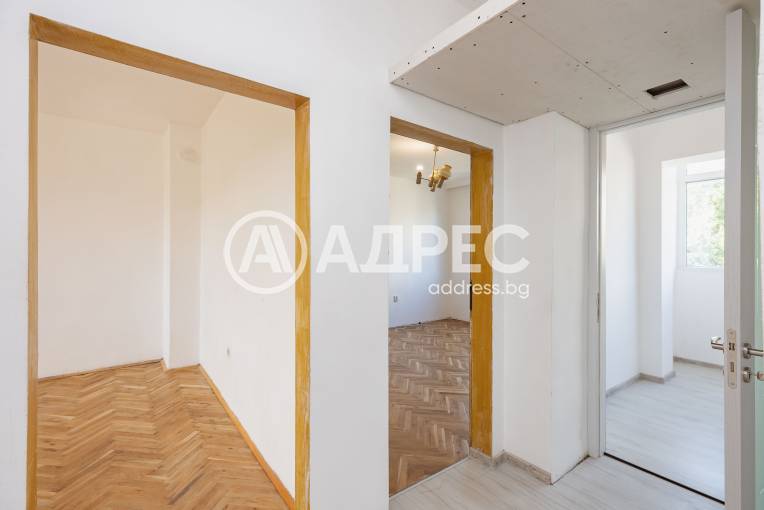 Тристаен апартамент, Варна, Базар "Левски", 697895, Снимка 10