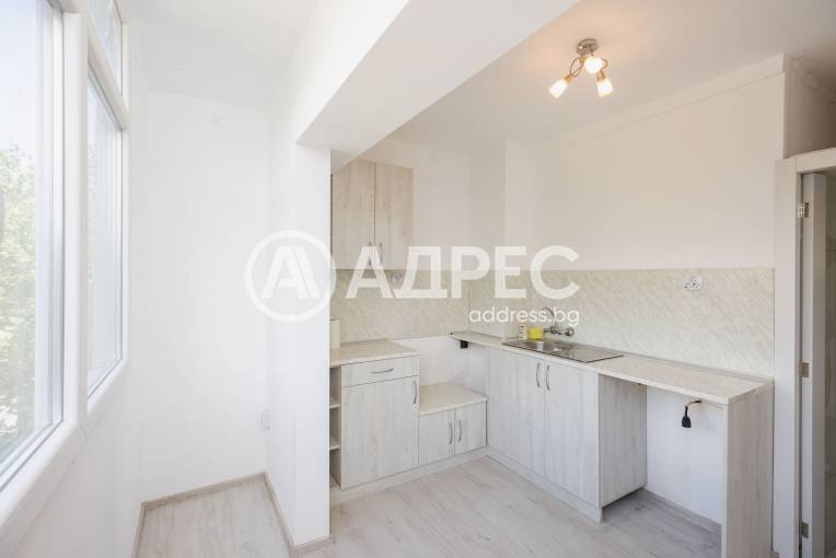 Тристаен апартамент, Варна, Базар "Левски", 697895, Снимка 15