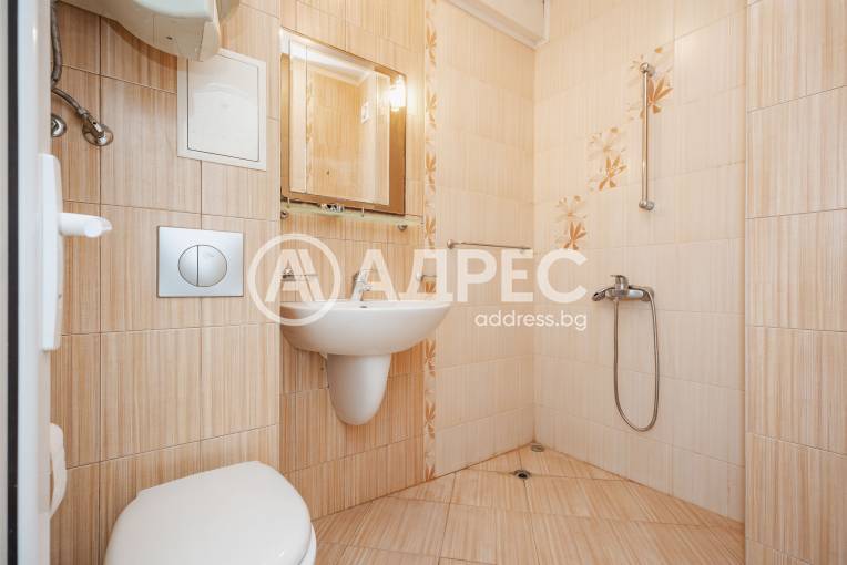 Тристаен апартамент, Варна, Базар "Левски", 697895, Снимка 17