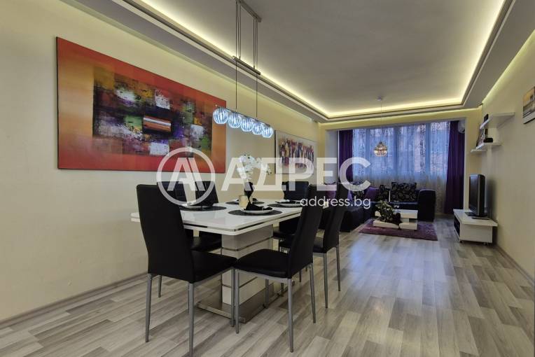 Многостаен апартамент, София, Лагера, 677897, Снимка 5