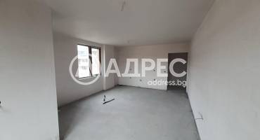 Тристаен апартамент, Благоевград, Широк център, 677899, Снимка 1