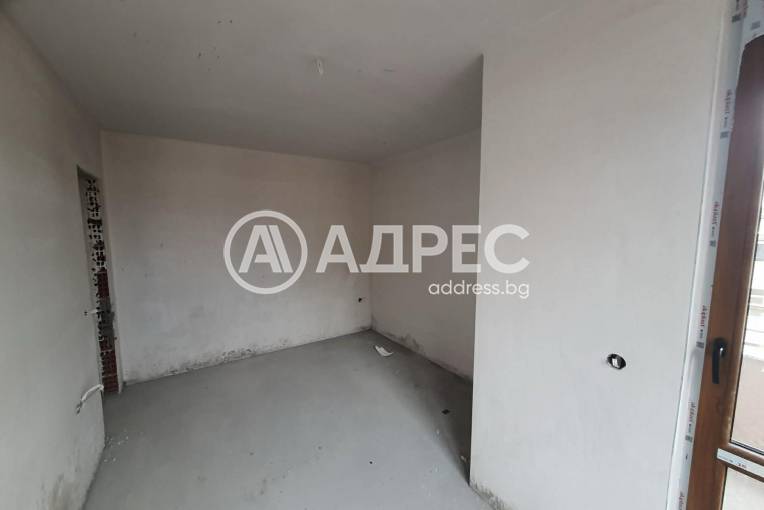 Тристаен апартамент, Благоевград, Широк център, 677899, Снимка 3