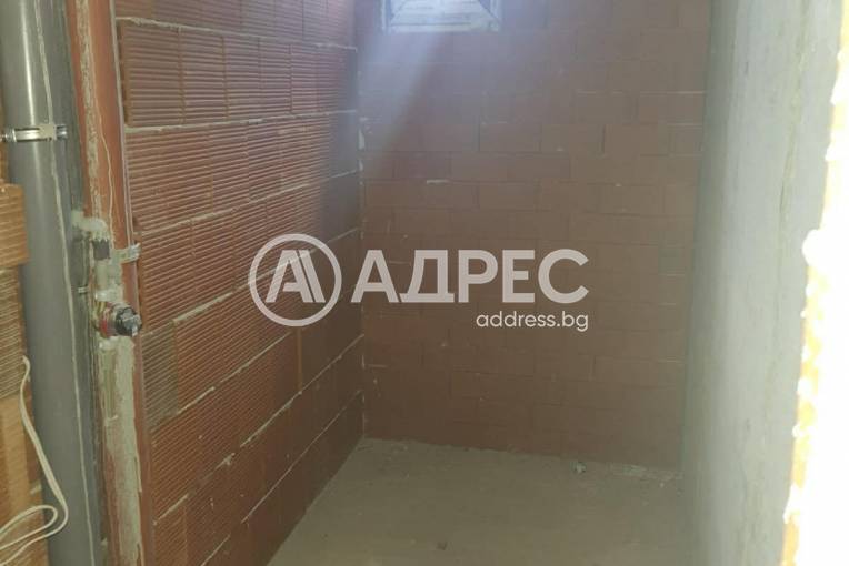 Тристаен апартамент, Благоевград, Широк център, 677899, Снимка 4