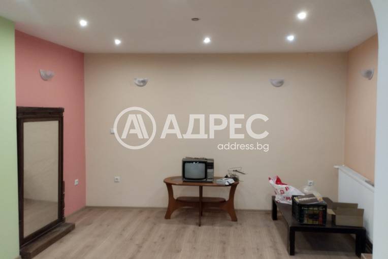 Къща/Вила, Лозен, 681899, Снимка 1