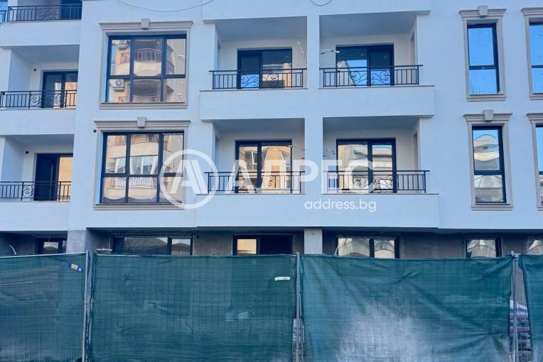 Тристаен апартамент, София, Витоша, 683899, Снимка 3