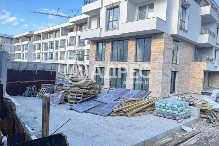 Тристаен апартамент, София, Витоша, 683899, Снимка 5