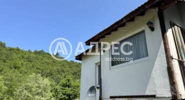 Къща/Вила, Лютидол, 658900, Снимка 1