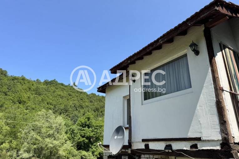 Къща/Вила, Лютидол, 658900, Снимка 1