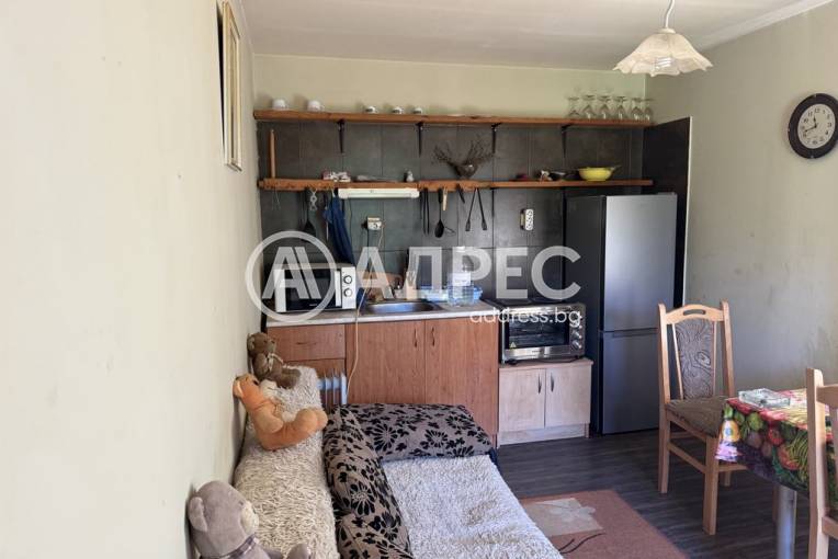 Къща/Вила, Лютидол, 658900, Снимка 6