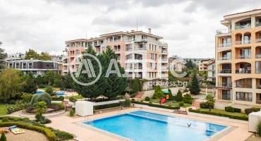 Двустаен апартамент, Варна, к.к. Св.Св. Константин и Елена, 669900, Снимка 17