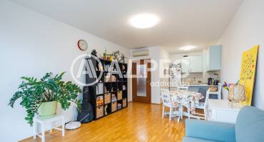 Двустаен апартамент, Варна, к.к. Св.Св. Константин и Елена, 669900, Снимка 2