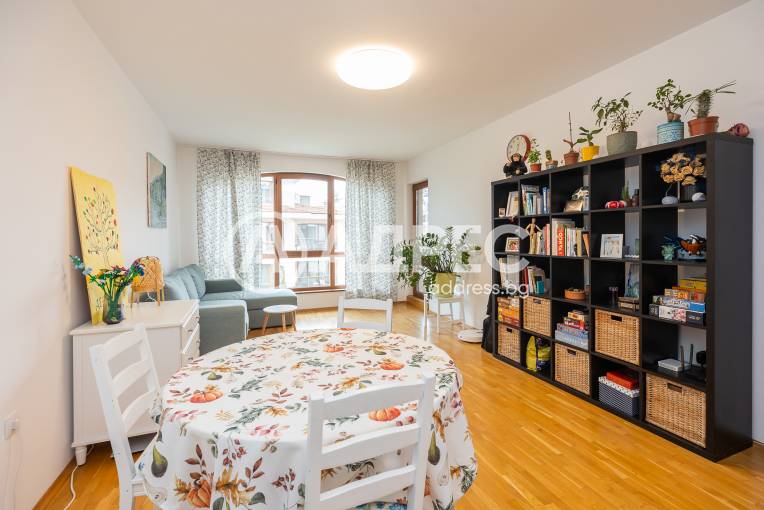 Двустаен апартамент, Варна, к.к. Св.Св. Константин и Елена, 669900, Снимка 1