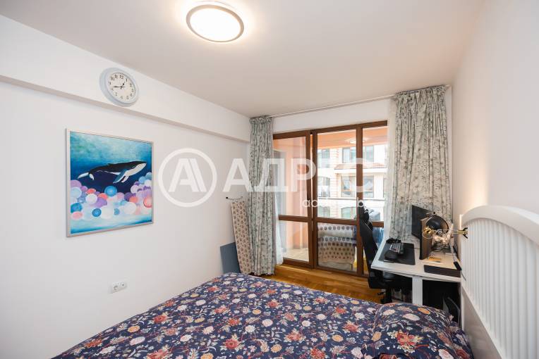 Двустаен апартамент, Варна, к.к. Св.Св. Константин и Елена, 669900, Снимка 14