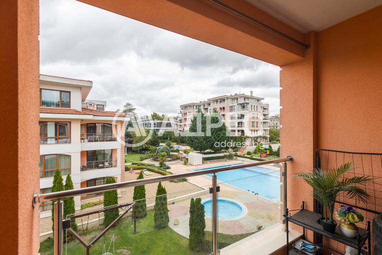 Двустаен апартамент, Варна, к.к. Св.Св. Константин и Елена, 669900, Снимка 3