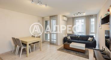 Тристаен апартамент, Варна, Гранд Мол Варна, 697900, Снимка 1