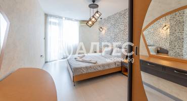Многостаен апартамент, Варна, Идеален център, 694901, Снимка 2