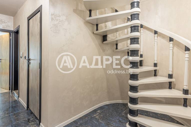 Многостаен апартамент, Варна, Идеален център, 694901, Снимка 8