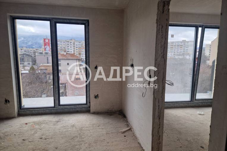 Многостаен апартамент, София, Овча купел, 684902, Снимка 2