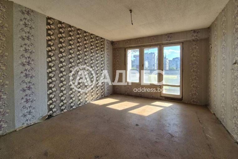Тристаен апартамент, Русе, Широк център, 692902, Снимка 2