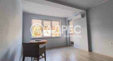 Двустаен апартамент, Русе, Широк център, 635903, Снимка 2