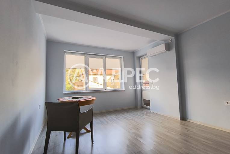 Двустаен апартамент, Русе, Широк център, 635903, Снимка 2