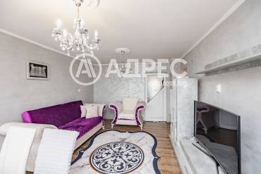 Двустаен апартамент, Варна, Център, 696903, Снимка 1