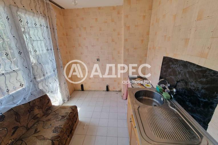 Двустаен апартамент, Ямбол, Георги Бенковски, 660904, Снимка 2