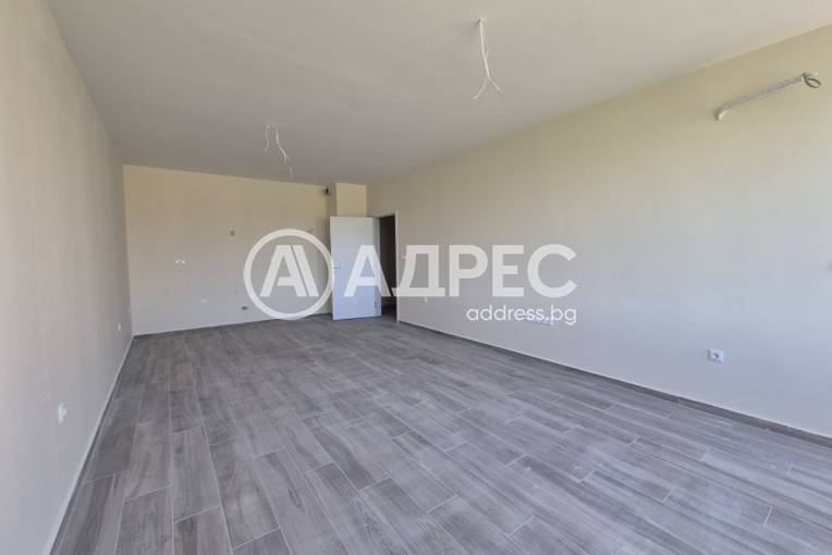 Тристаен апартамент, Бургас, Меден рудник - зона Д, 669904, Снимка 1