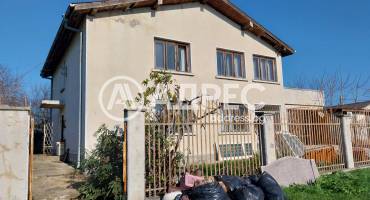 Къща/Вила, Бяла, 675905, Снимка 1