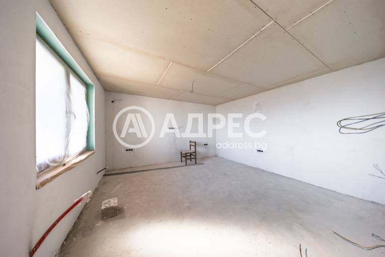 Къща/Вила, Комарево, 676905, Снимка 9