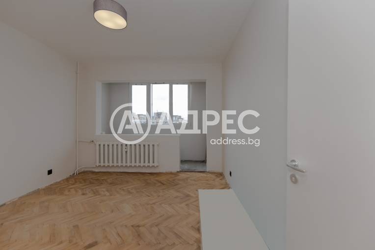 Тристаен апартамент, София, Обеля 2, 697905, Снимка 13
