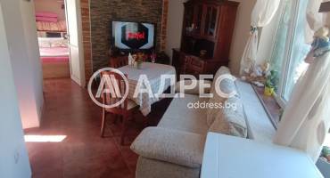 Двустаен апартамент, Варна, Идеален център, 674908, Снимка 1