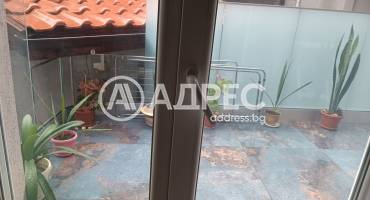 Двустаен апартамент, Варна, Идеален център, 674908, Снимка 3