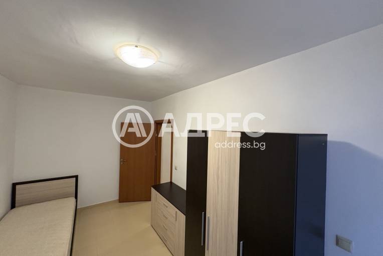 Двустаен апартамент, Варна, Погребите, 677908, Снимка 7