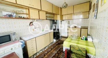Тристаен апартамент, Шумен, Пожарна, 683908, Снимка 2