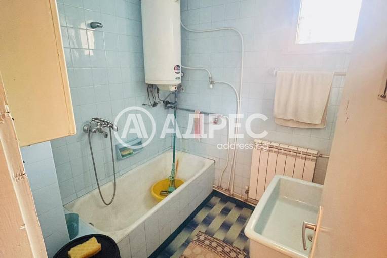 Тристаен апартамент, Шумен, Пожарна, 683908, Снимка 11
