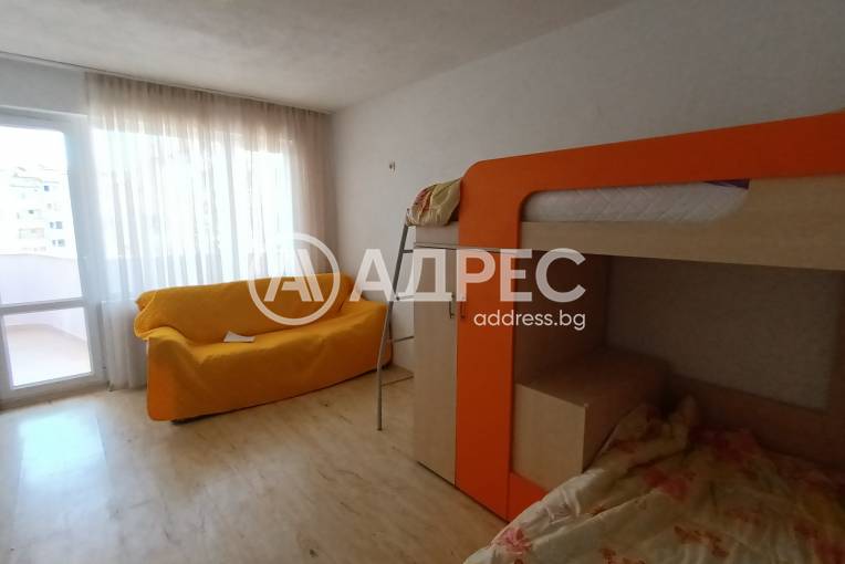 Тристаен апартамент, Благоевград, Широк център, 692908, Снимка 4