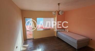 Двустаен апартамент, Варна, Колхозен пазар, 677909, Снимка 1