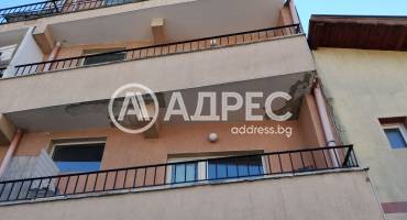 Двустаен апартамент, Варна, Колхозен пазар, 677909, Снимка 2