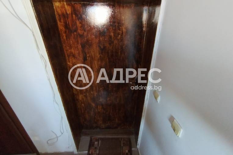 Двустаен апартамент, Варна, Колхозен пазар, 677909, Снимка 3