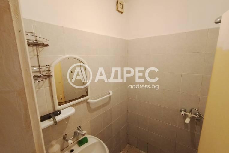 Двустаен апартамент, Варна, Колхозен пазар, 677909, Снимка 4