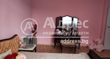 Етаж от къща, Благоевград, Широк център, 595910, Снимка 7